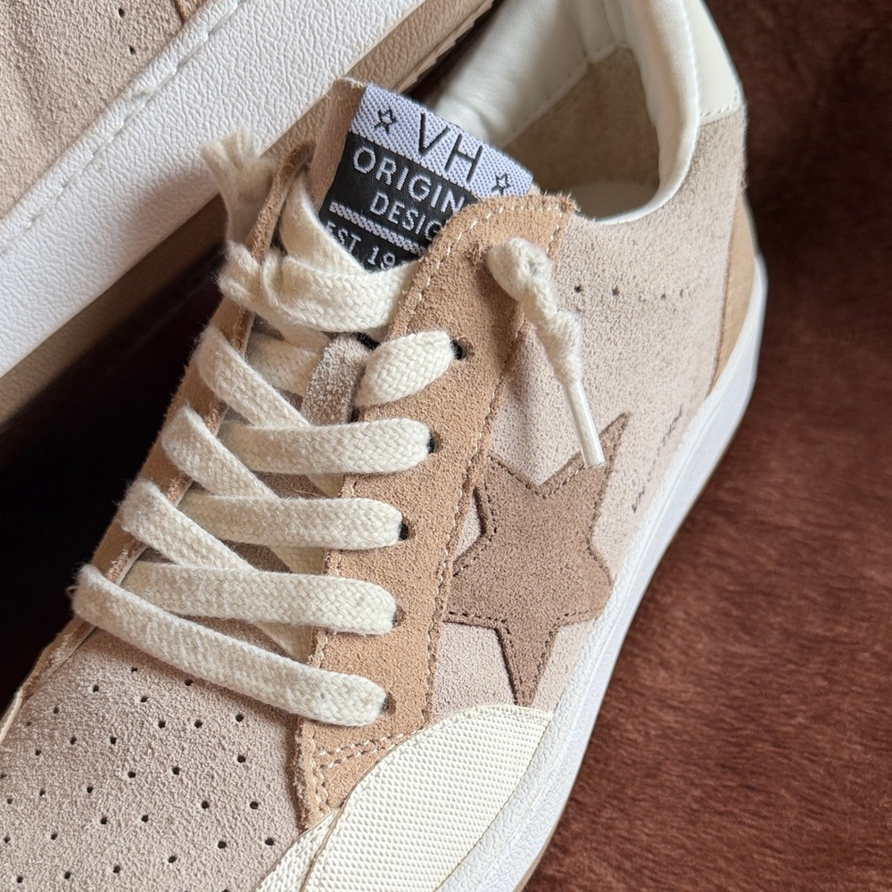 Vintage Havana Women's Tan and Cream Sneakers - Picture 3 of 8